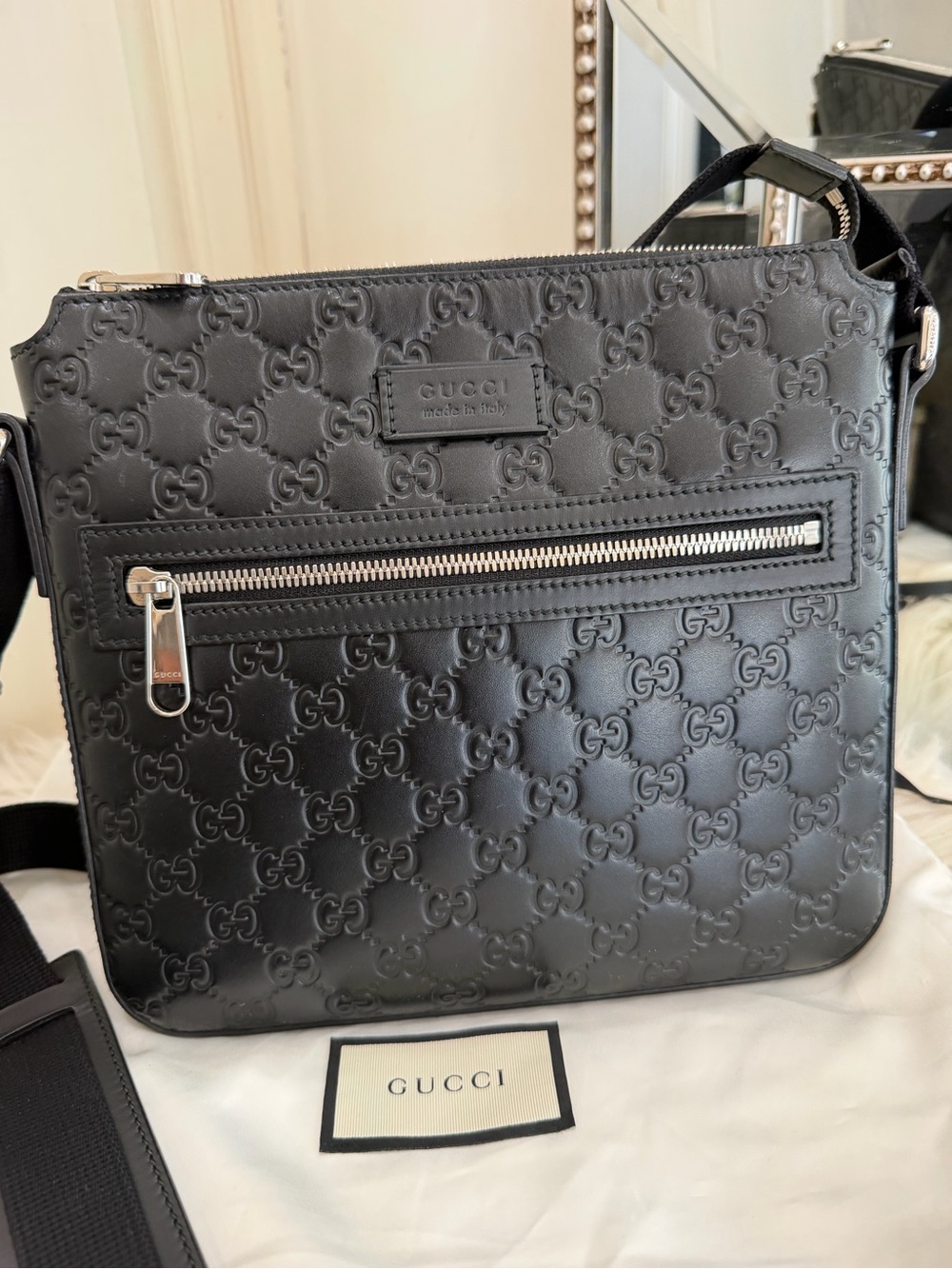 Gucci Guccissima Signature Black Leather Messenger Crossbody Bag